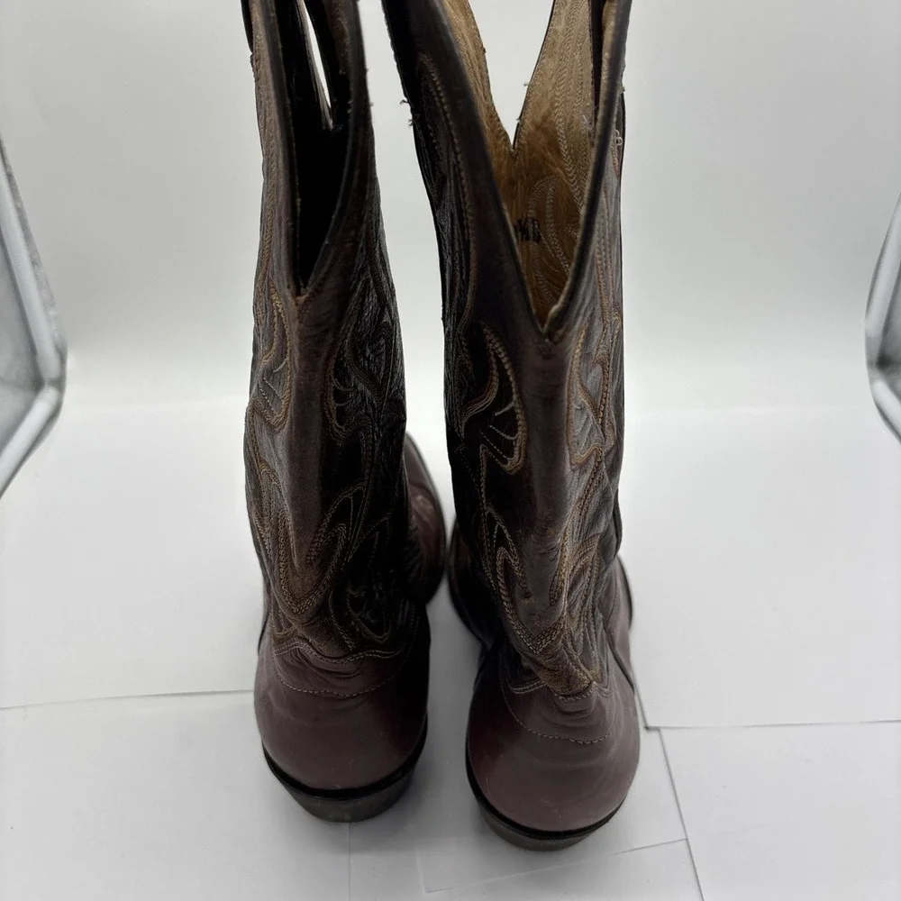 Hondo women brown